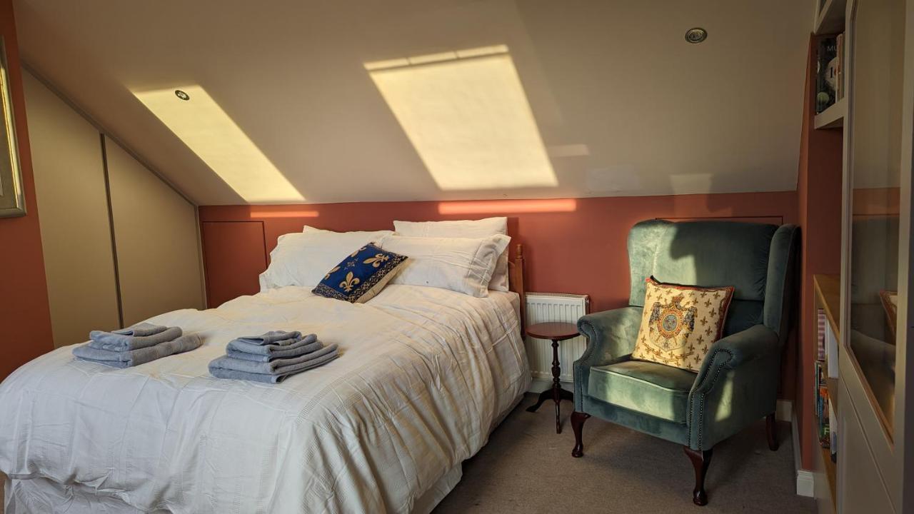 Elegant Relaxed Studio Bed & Breakfast Maynooth Exterior photo